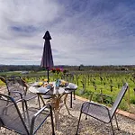La Maison Des Vignes Nyaraló