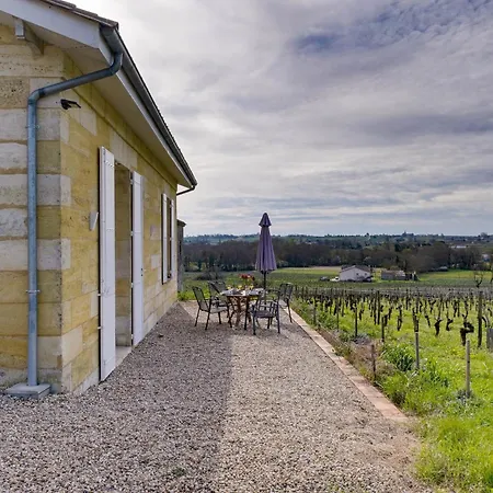 Ferienhaus La Maison Des Vignes Montagne (Gironde)
